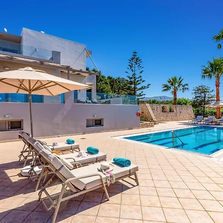 Patra By Villa Pigianos Kampos (Crete)
